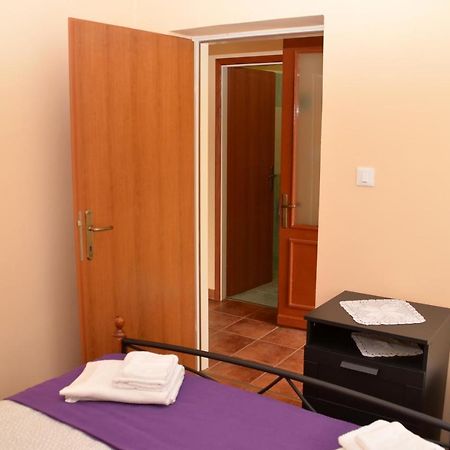 Apartment Renata Lovran Bagian luar foto