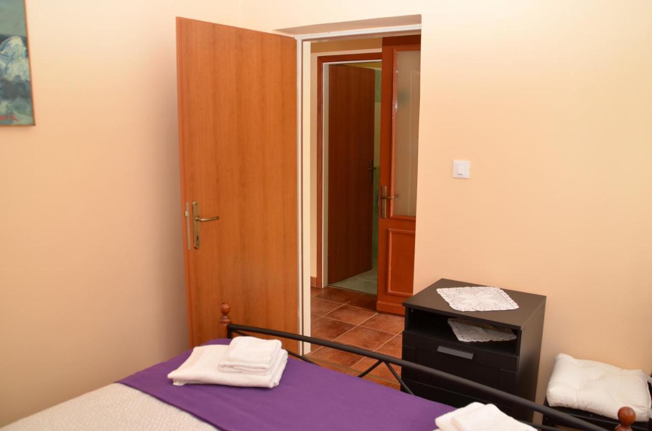 Apartment Renata Lovran Bagian luar foto