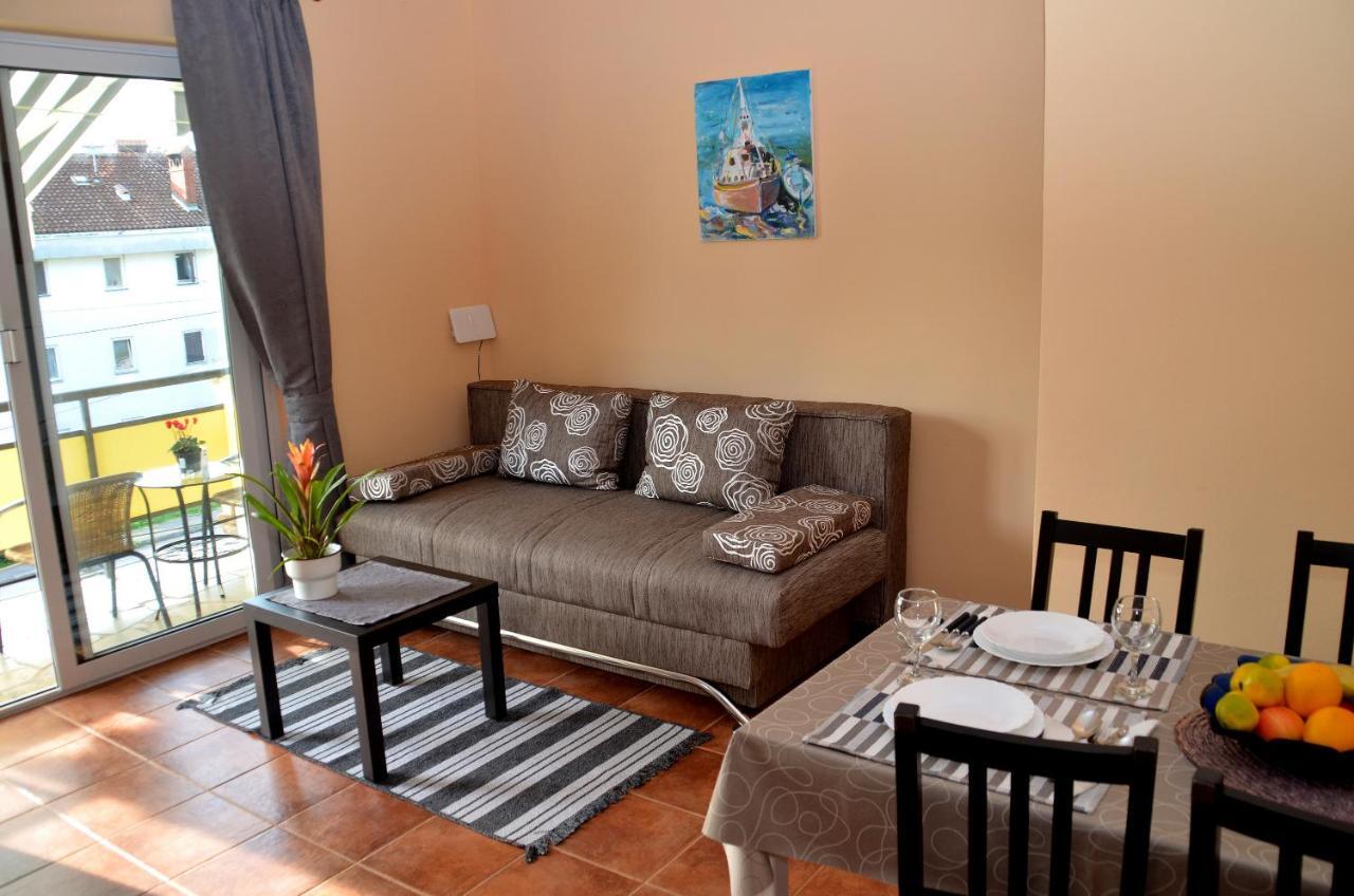 Apartment Renata Lovran Bagian luar foto