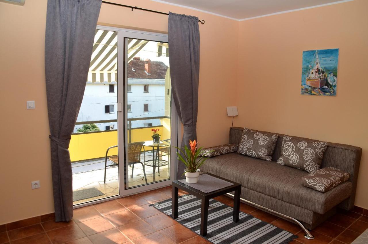 Apartment Renata Lovran Bagian luar foto