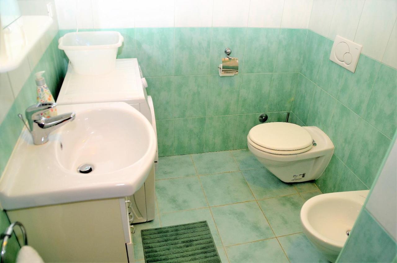 Apartment Renata Lovran Bagian luar foto